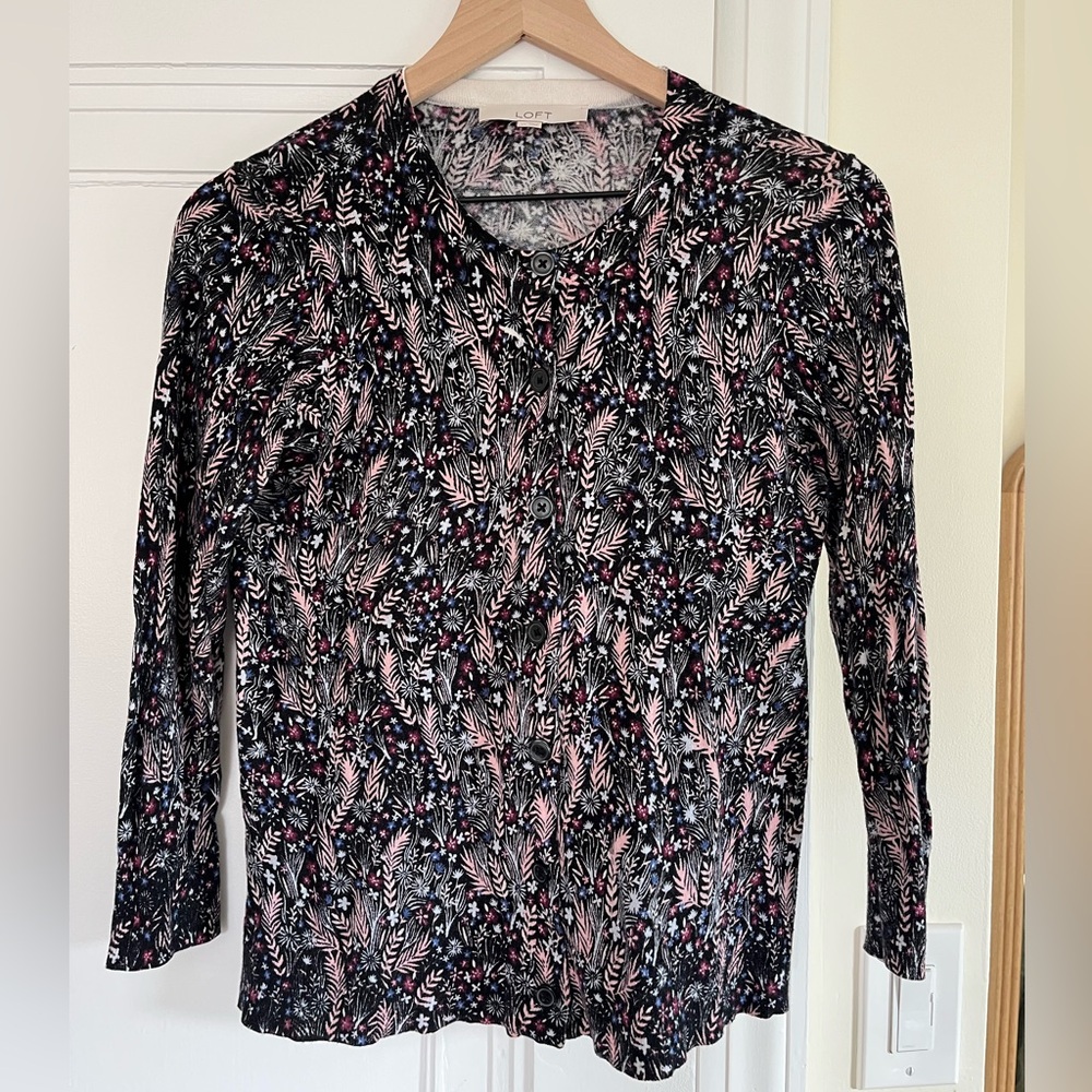 LOFT Cotton Cardigan in Twilight Floral Sz XS